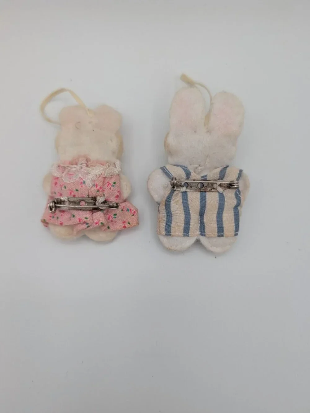 Vintage Easter Bunny Pin Brooch Plush Fabric Rabbit Ornament Pair Set of 2